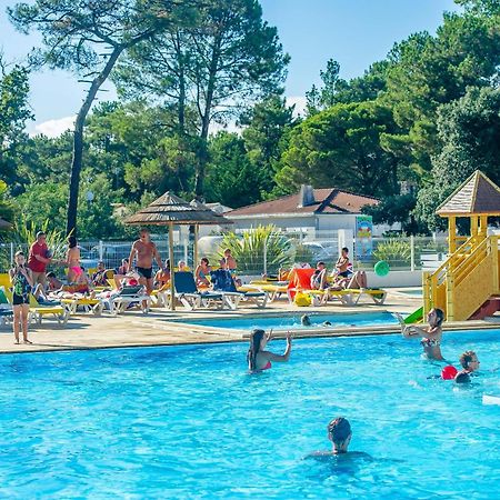 Domaine Résidentiel de Plein Air Odalys Les Dunes Longeville-sur-Mer Exterior foto