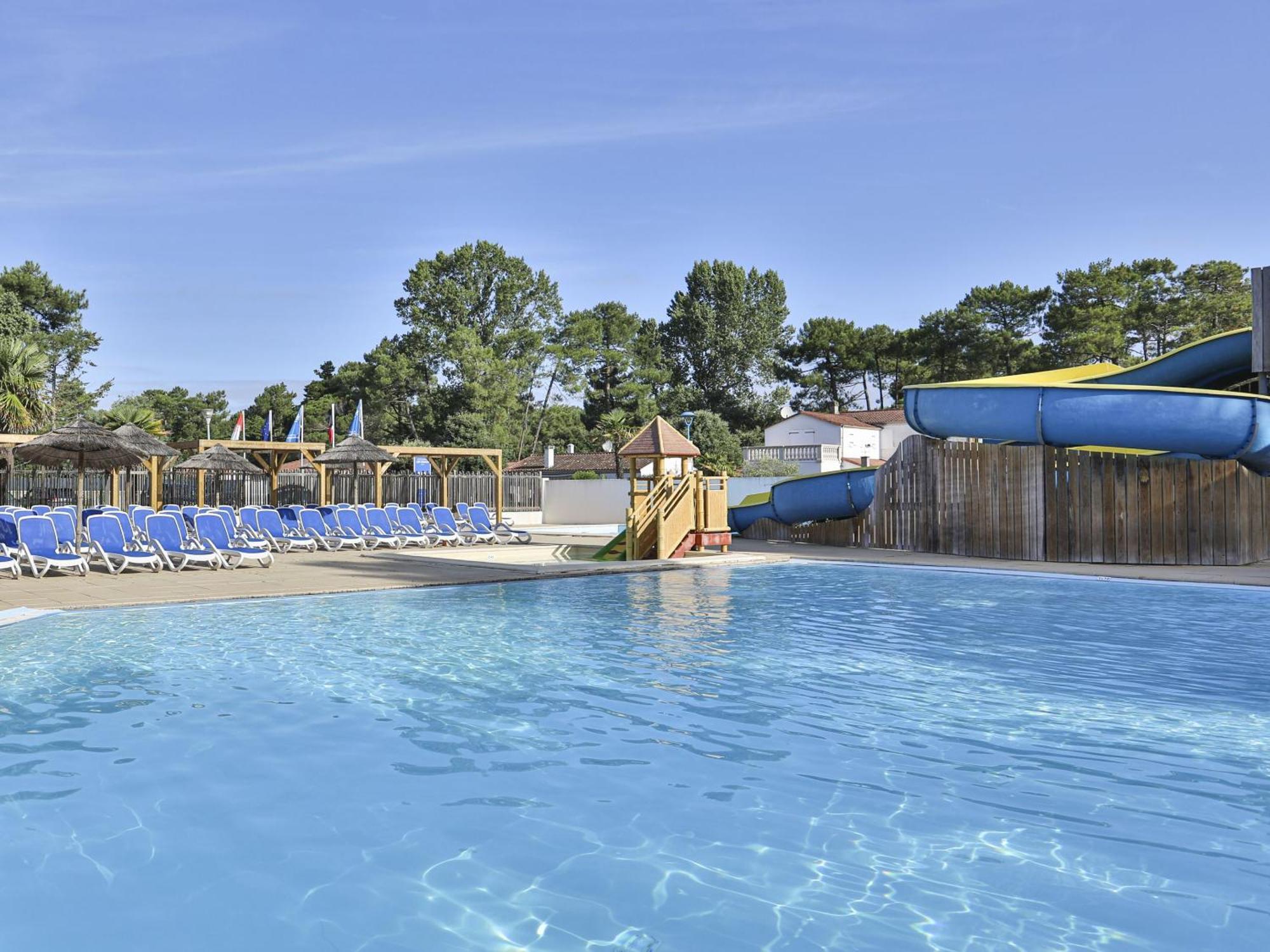 Domaine Résidentiel de Plein Air Odalys Les Dunes Longeville-sur-Mer Exterior foto
